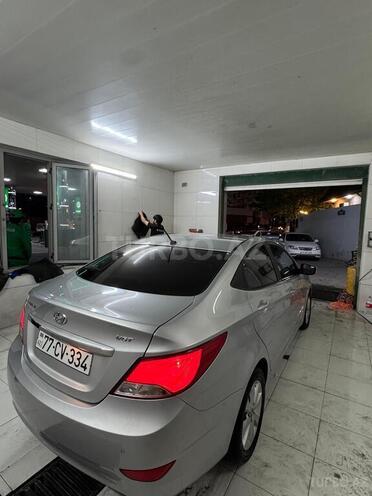 Hyundai Accent 2015, 232,000 km - 1.6 l - Bakı