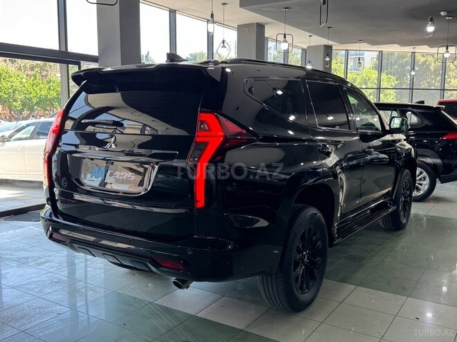 Mitsubishi  2021, 17,000 km - 3.0 l - Bakı