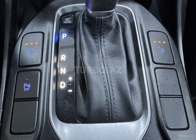 Hyundai Santa Fe-15