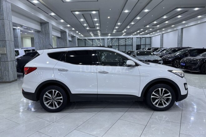 Hyundai Santa Fe-4