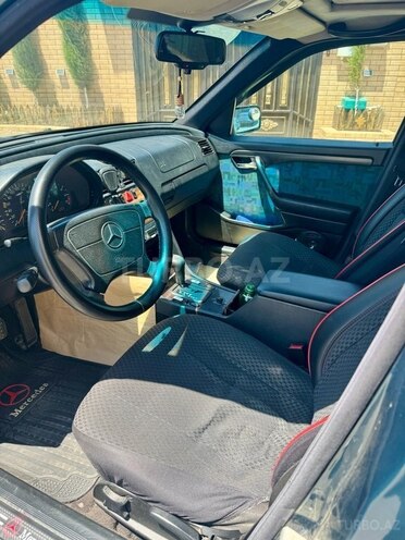 Mercedes C 180 1996, 300,000 km - 1.8 l - Bakı