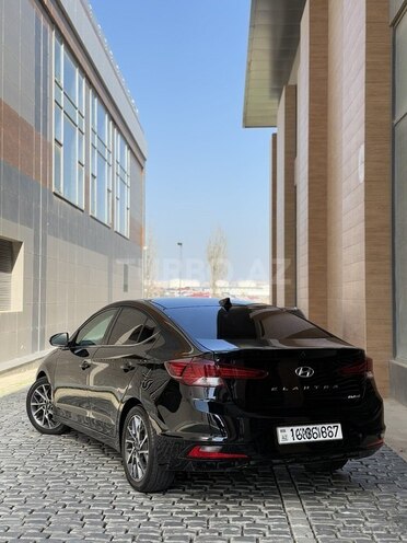 Hyundai Elantra 2019, 84,000 km - 2.0 l - Bakı