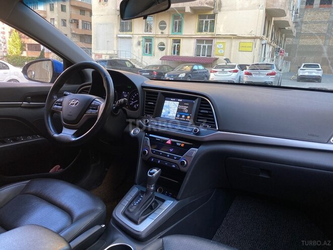 Hyundai Avante 2015, 144,000 km - 1.6 л - Bakı