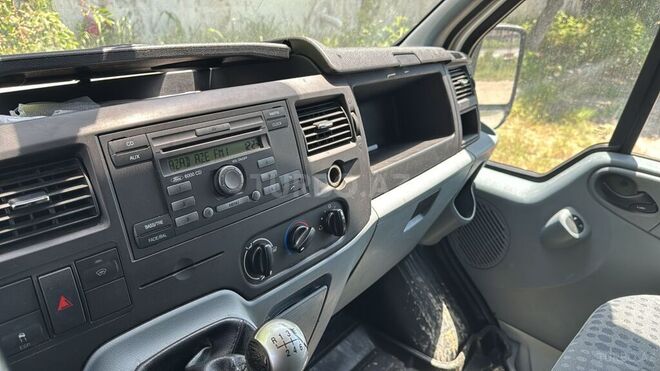 Ford Transit 2013, 181,000 km - 2.4 l - Bakı