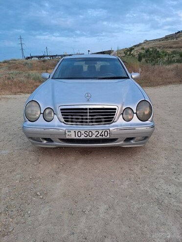 Mercedes E 200 2000, 692,000 km - 2.0 l - Bakı