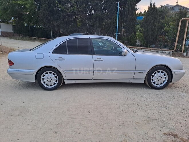 Mercedes E 200 2000, 692,000 km - 2.0 l - Bakı