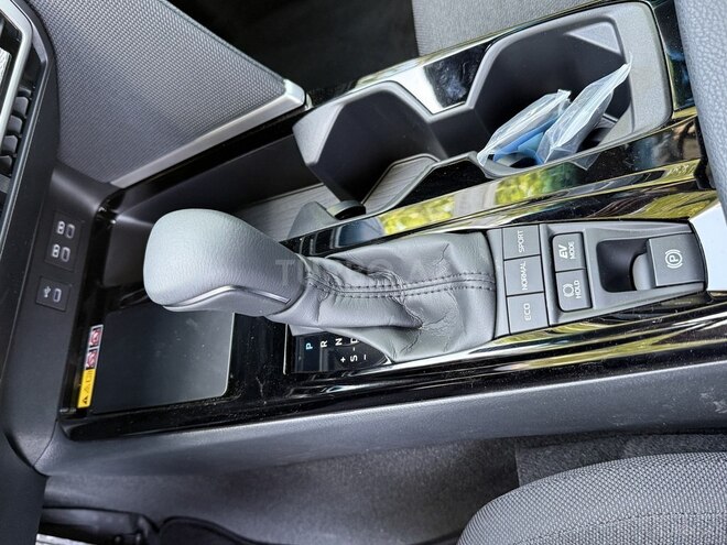 Toyota Camry 2025, 0 km - 2.5 l - Lənkəran