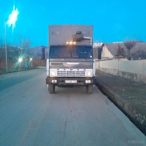 KamAz 53212 1991, 523,553 km - 11.0 l - Balakən