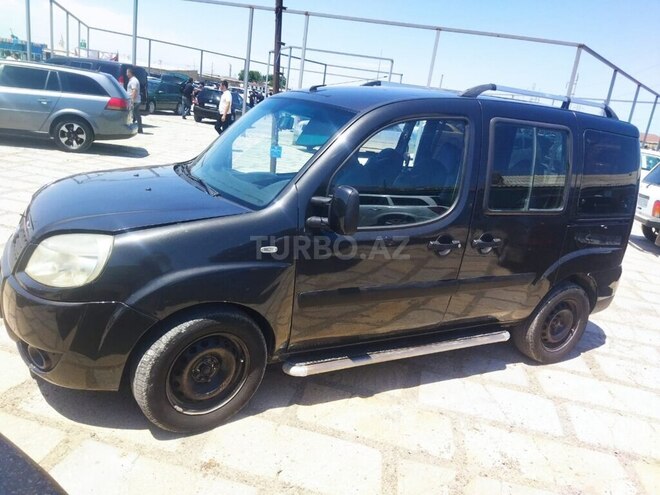 Fiat Doblo 2006, 343,698 km - 1.3 l - Bakı