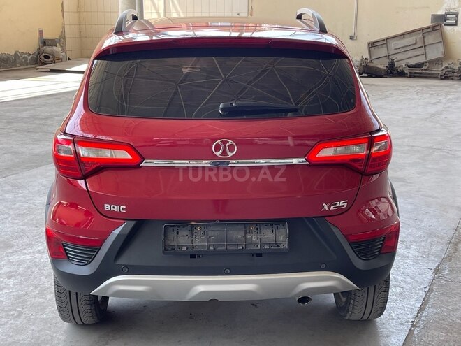 Baic  2017, 63,000 km - 1.5 l - Gəncə