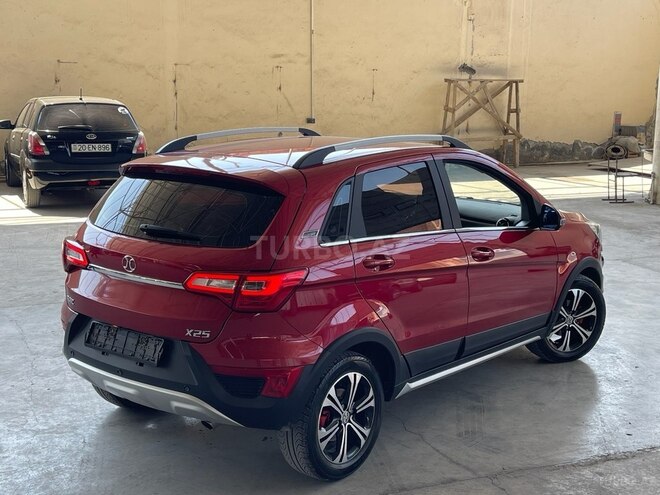 Baic  2017, 63,000 km - 1.5 l - Gəncə
