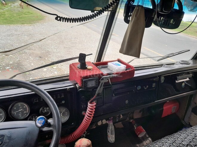 KamAz 53212 1991, 523,553 km - 11.0 l - Balakən
