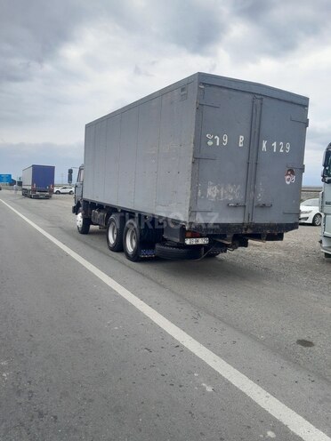 KamAz 53212 1991, 523,553 km - 11.0 l - Balakən