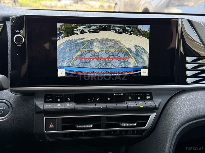 Toyota Camry-17