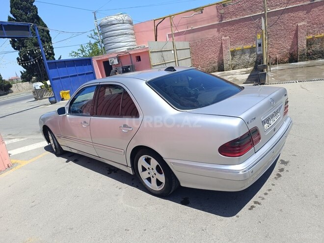 Mercedes E 270 2000, 380,000 km - 2.7 l - Bakı