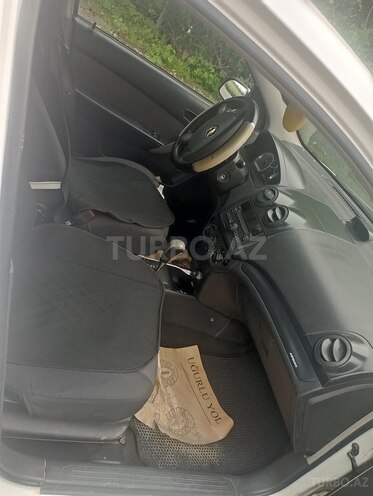 Chevrolet Aveo 2011, 250,000 km - 1.4 л - Bakı