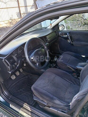 Opel Vectra 1999, 296,632 km - 1.8 l - Zaqatala