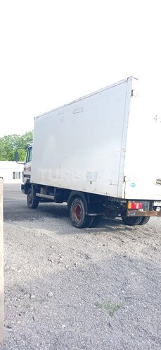 Mercedes 814 D 1997, 100,000 km - 4.5 l - Qəbələ
