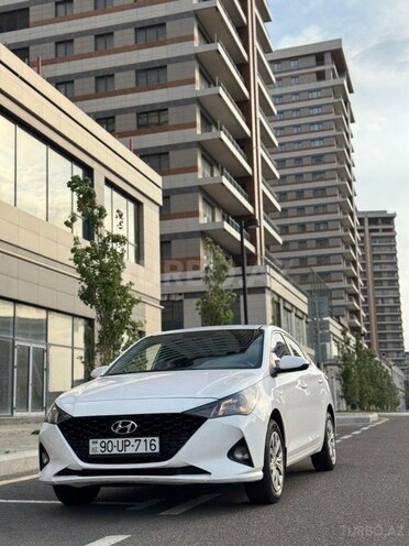Hyundai Accent 2021, 145,000 km - 1.4 l - Bakı