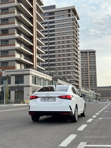 Hyundai Accent 2021, 145,000 km - 1.4 l - Bakı