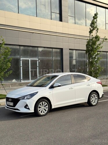 Hyundai Accent 2021, 145,000 km - 1.4 l - Bakı