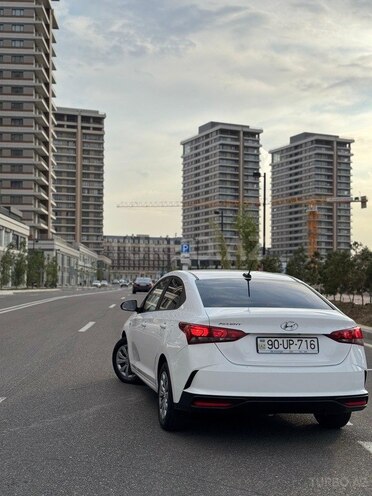 Hyundai Accent 2021, 145,000 km - 1.4 l - Bakı