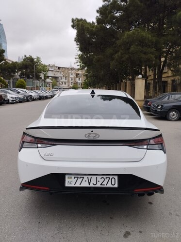 Hyundai  2023, 27,600 km - 1.6 l - Bakı