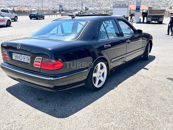 Mercedes E 320 2000, 345,000 km - 3.2 l - Göyçay