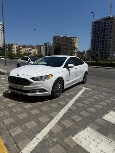 Ford Fusion (North America) 2017, 209,000 km - 2.0 л - Bakı