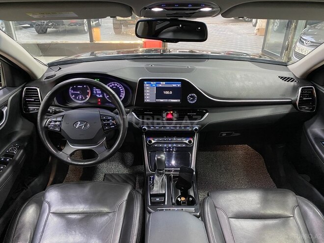 Hyundai Grandeur-13