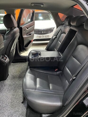 Hyundai Grandeur-16