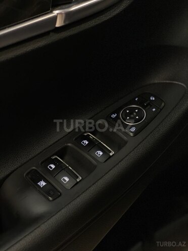 Hyundai Grandeur-20