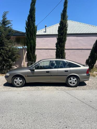 Opel Vectra 1996, 268,000 km - 2.0 l - Bakı