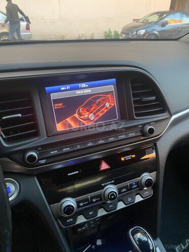 Hyundai Elantra 2019, 67,000 km - 2.0 л - Bakı