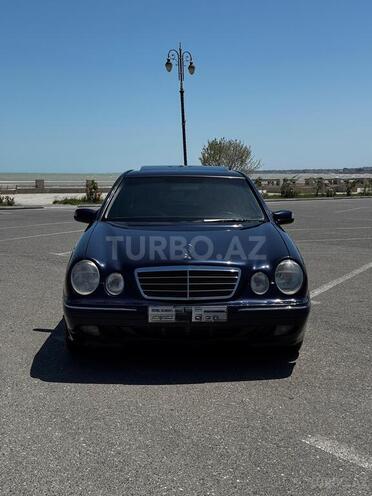 Mercedes E 220 d 2000, 450,000 km - 2.2 л - Sumqayıt