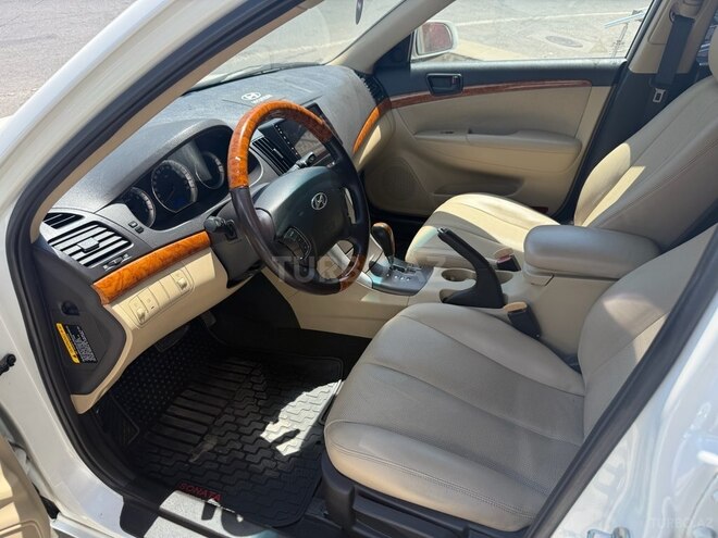 Hyundai Sonata-7
