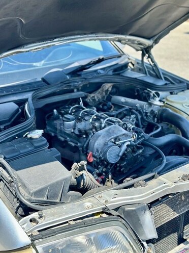 Mercedes C 220 d 1999, 620,000 km - 2.2 l - Bakı