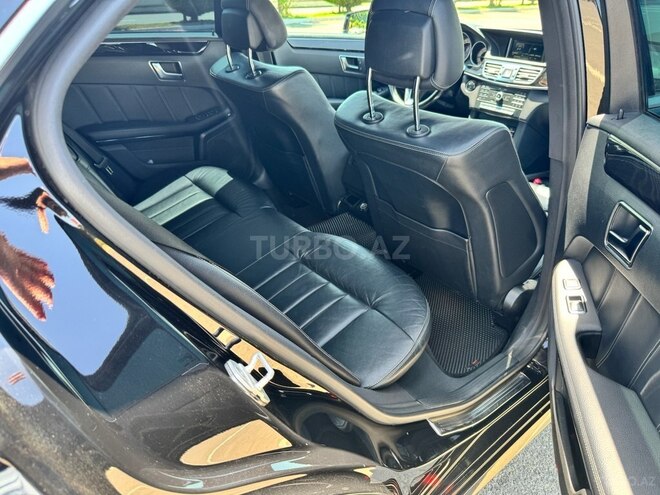 Mercedes E 220 d 2014, 136,528 km - 2.2 л - Bakı