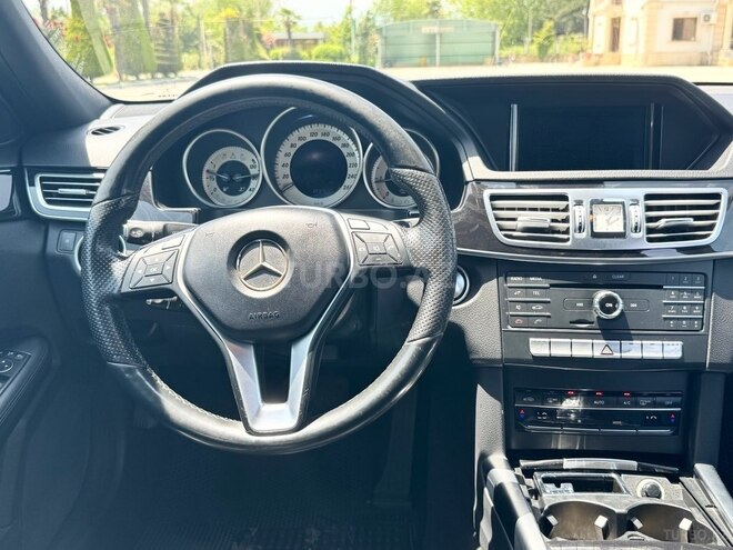 Mercedes E 220 d 2014, 136,528 km - 2.2 л - Bakı