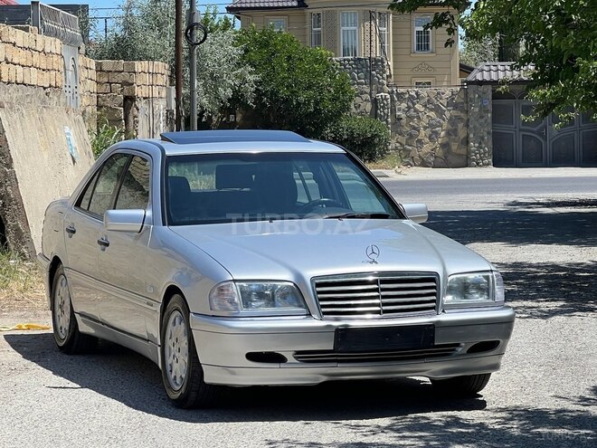 Mercedes C 200 1999, 420,000 km - 2.0 л - Bakı