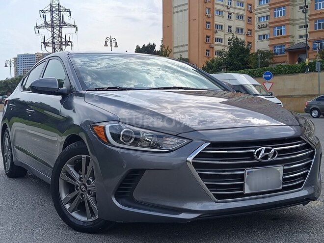 Hyundai Elantra 2018, 118,400 km - 2.0 l - Bakı