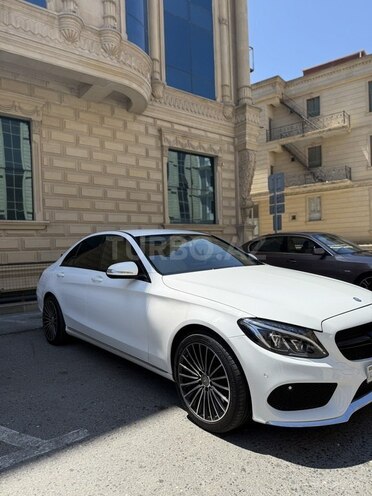 Mercedes C 300 2015, 180,000 km - 2.0 l - Bakı