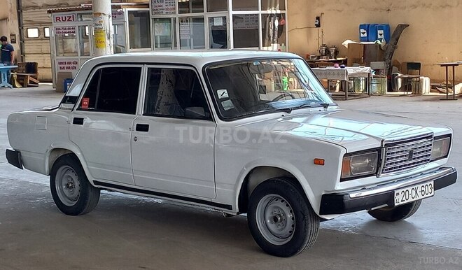 LADA (VAZ) 2107 2004, 95,000 km - 1.6 л - Gəncə