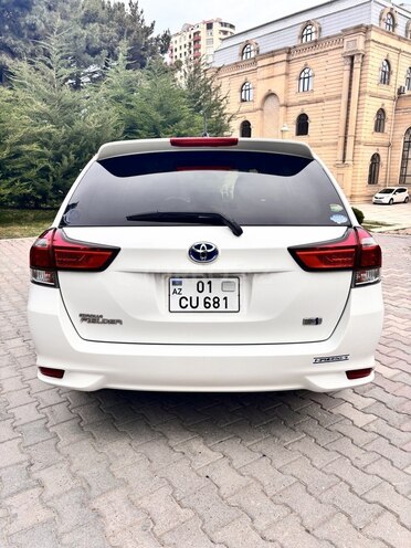 Toyota Corolla Fielder 2017, 173,000 km - 1.5 л - Bakı