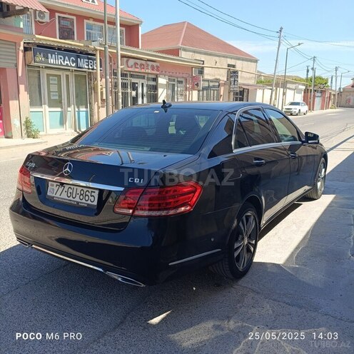 Mercedes E 220 d 2013, 214,381 km - 2.2 l - Bakı