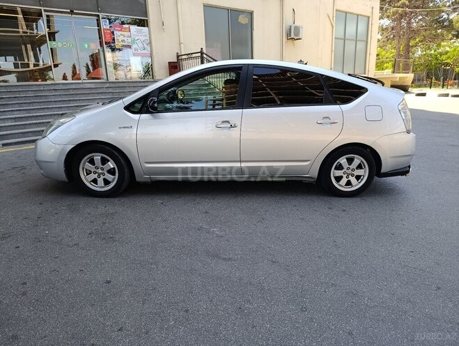 Toyota Prius 2008, 272,500 km - 1.5 l - Bakı