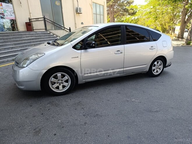 Toyota Prius 2008, 272,500 km - 1.5 l - Bakı
