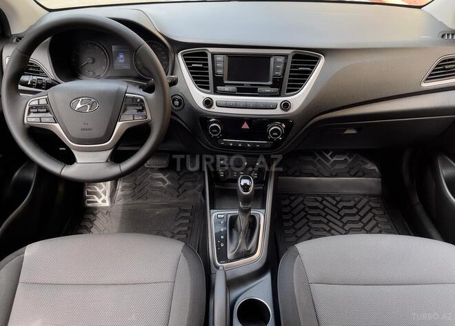 Hyundai Accent 2017, 133,249 km - 1.6 l - Bakı