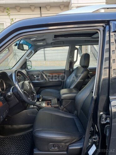 Mitsubishi Pajero 2007, 220,000 km - 3.0 л - Bakı