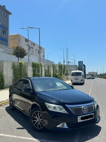 Toyota Camry-2